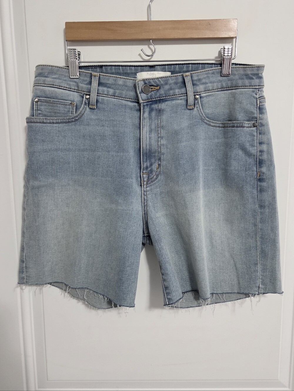 NWT - Fidelity Denim Women's Hendrix Panama Shorts - Made In USA - Size 30